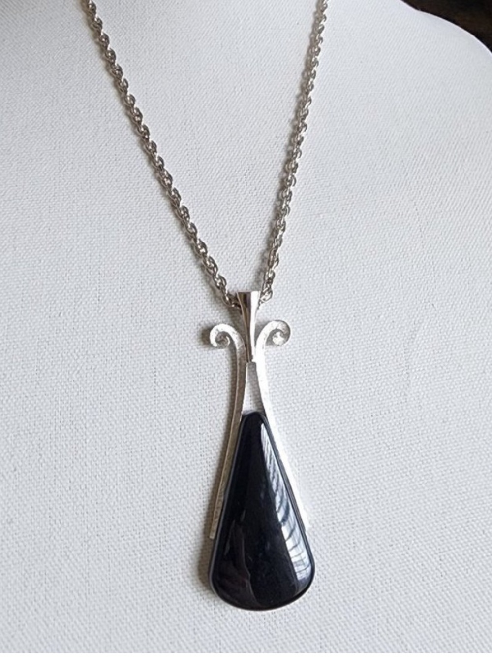 Vintage Avon Ebon Teardrop
Statement Amulet Lucite
Pendant 70s Long Necklace